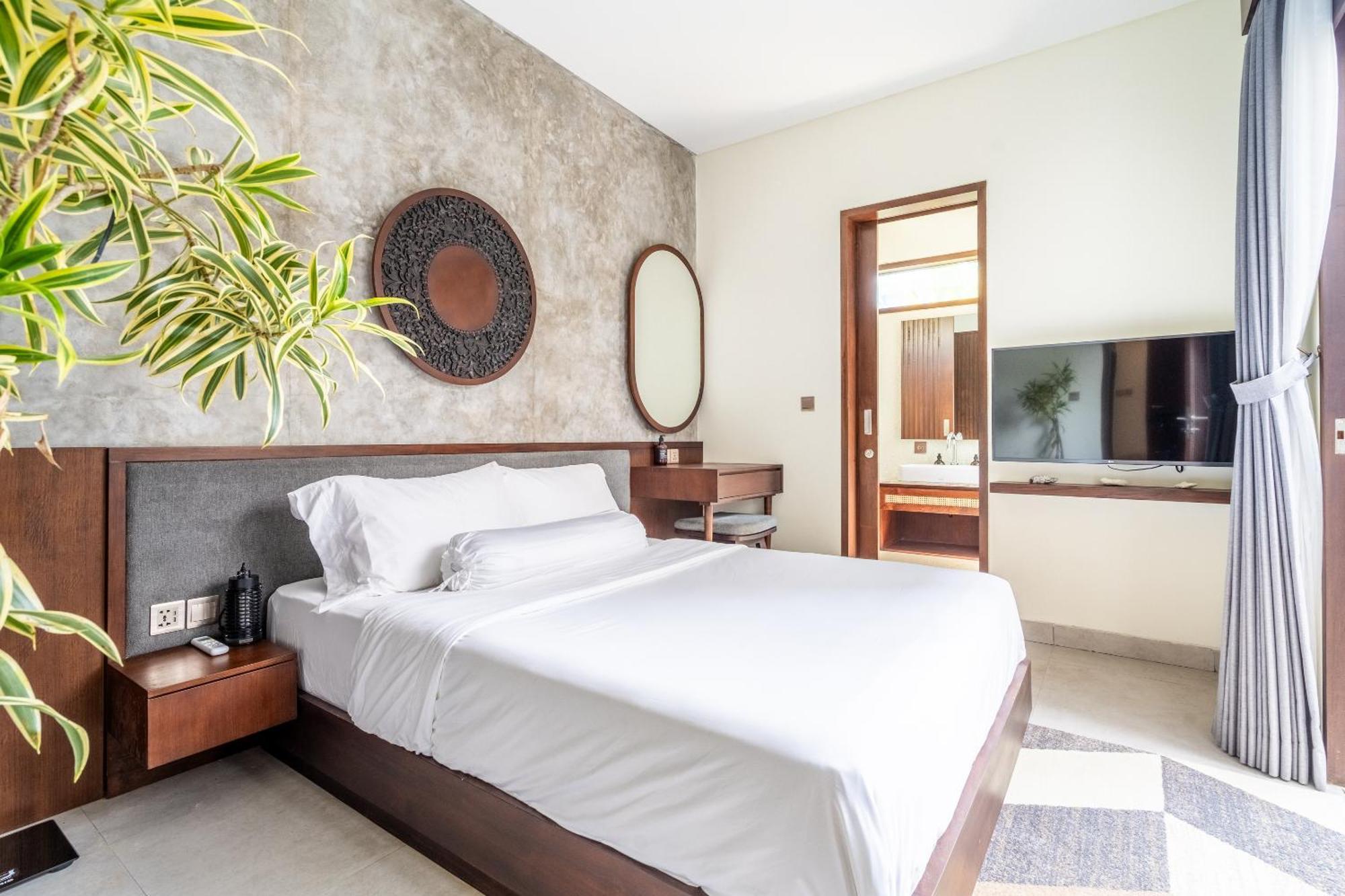 Taman Dharmawangsa - 3br Luxury Private Pool In Nusa Dua Villa *