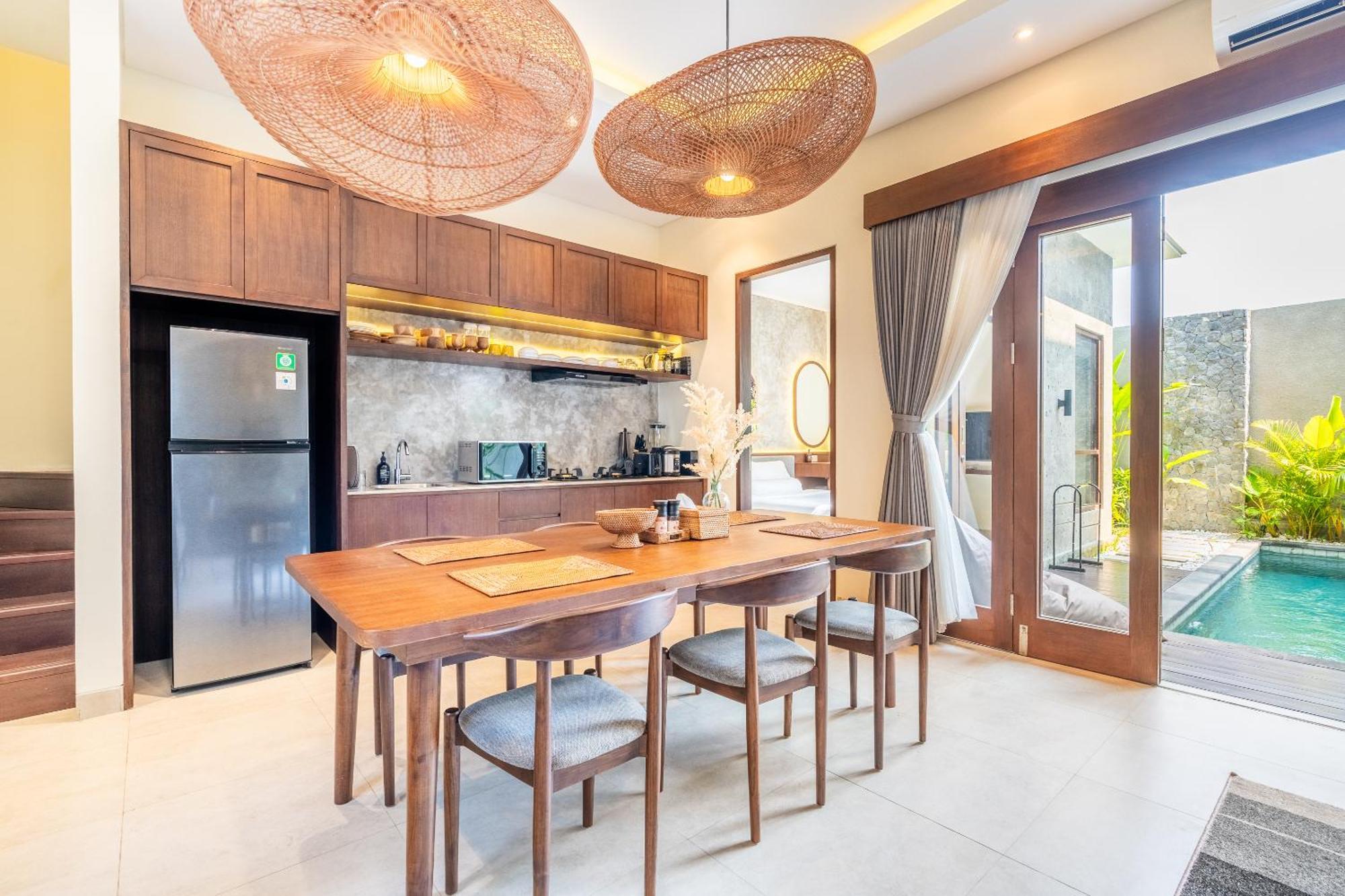 Taman Dharmawangsa - 3br Luxury Private Pool In Nusa Dua Villa *