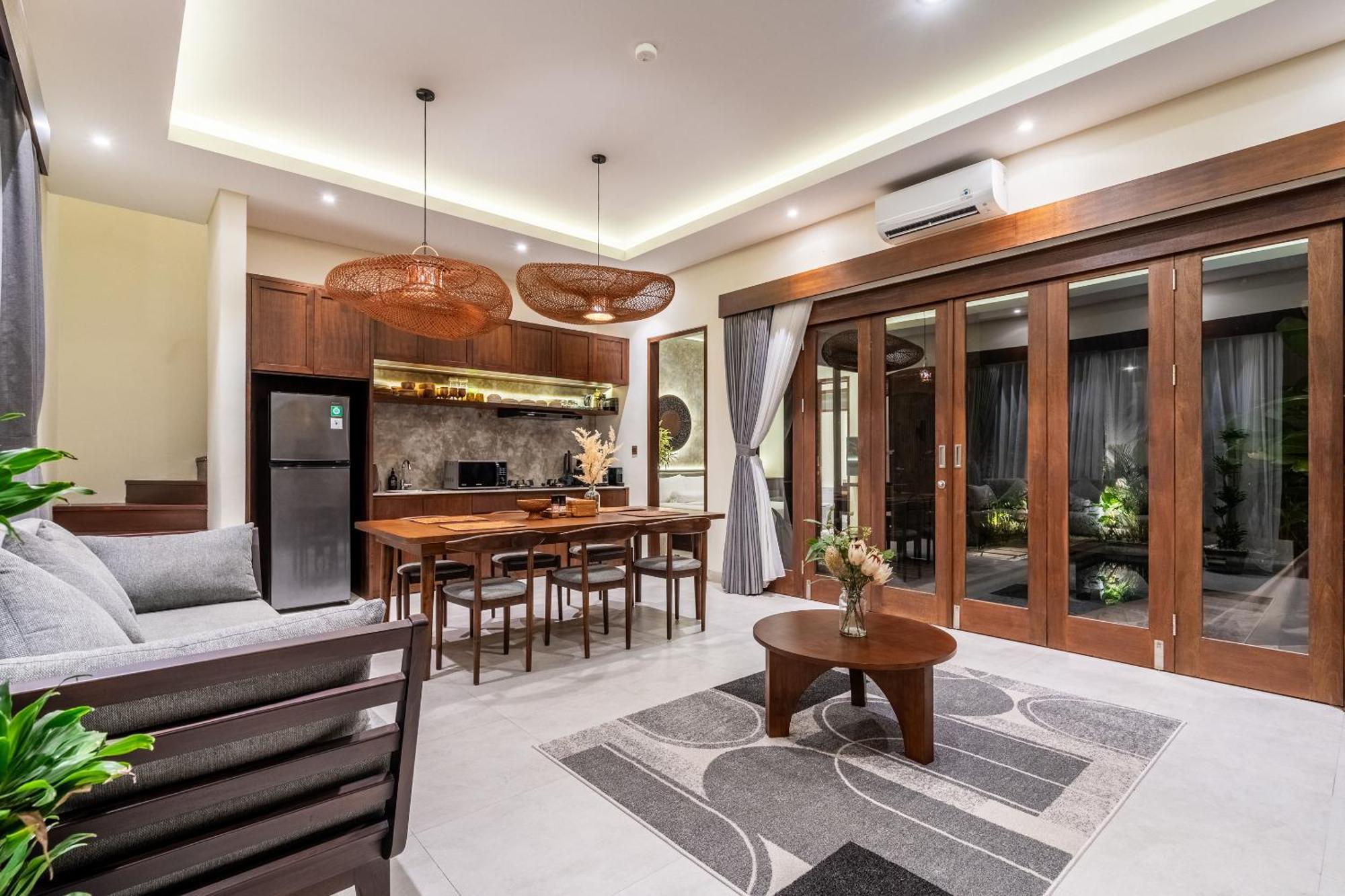 Villa Taman Dharmawangsa - 3br Luxury Private Pool In Nusa Dua *